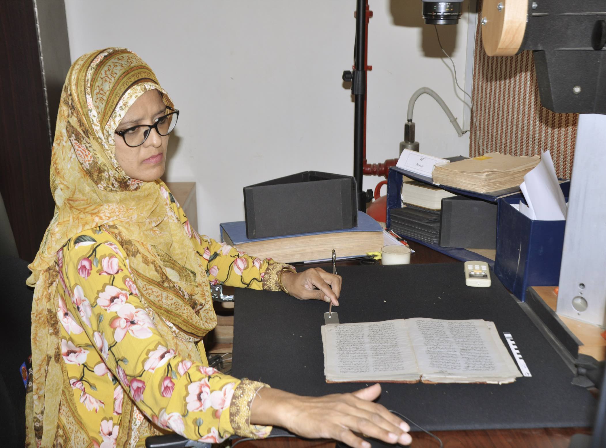 Uzma Shah, Camera operator at Anjuman-e-Taraqqi-e Urdu Pakistan, Karachi