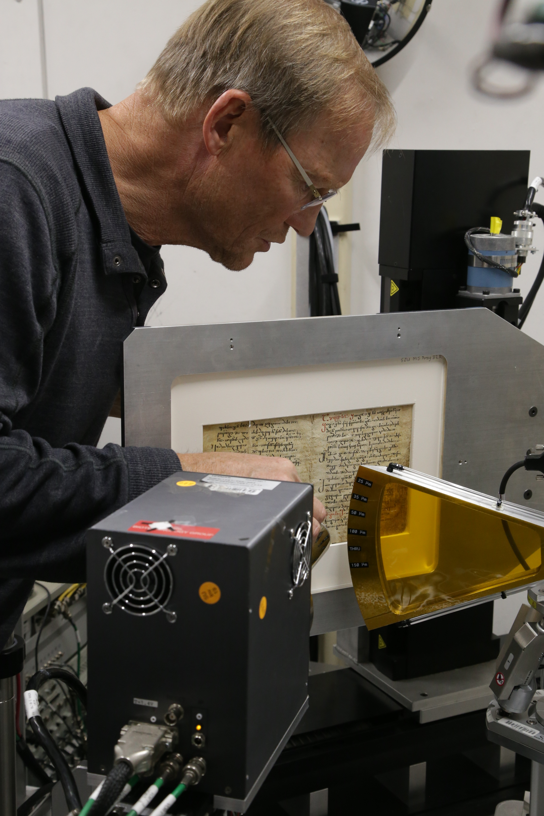 adjusting the XRF lightsource